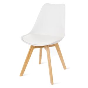 Set s dvije bijele stolice s nogama od bukovine loomi.design Retro
