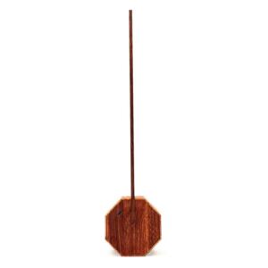 Stolna lampa u dekoru od orahovog drveta Gingko Octagon